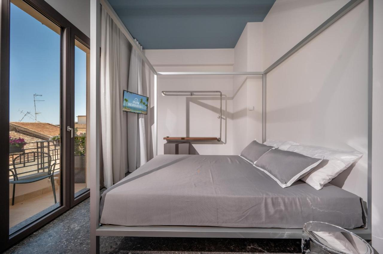Bed 10.5 - Design Suite Castellammare del Golfo Exterior photo